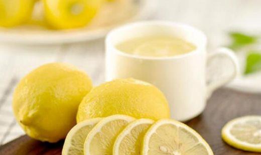柠檬皮可以泡水喝吗?柠檬皮泡水的功效与作用和禁忌